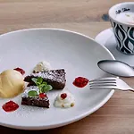 Home Suite Home فندق مبيت وإفطار 4*
