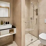 Home Suite Home فيبربرن