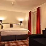 Home Suite Home فيبربرن