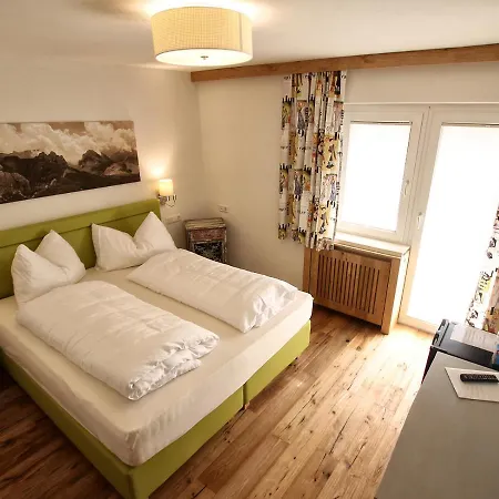 Home Suite Home Bed & Breakfast 2*