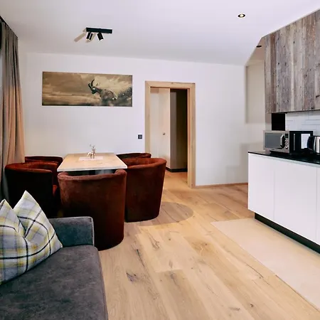 Home Suite Home Bed & Breakfast