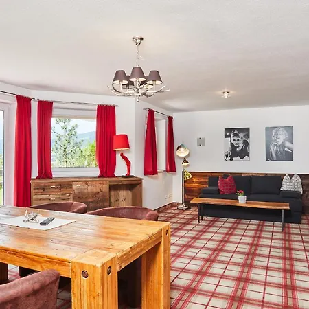 Nocleg ze śniadaniem Home Suite Home 4*