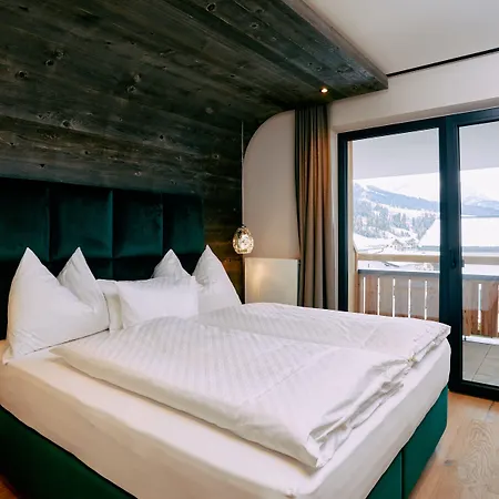 فندق مبيت وإفطار Home Suite Home 4*