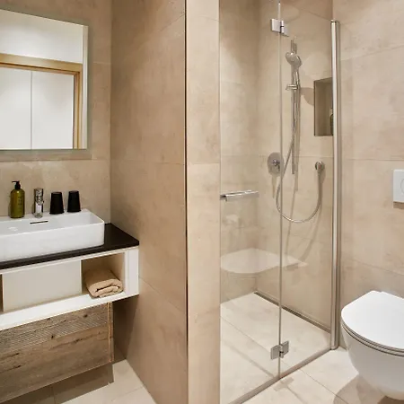 Home Suite Home فيبربرن