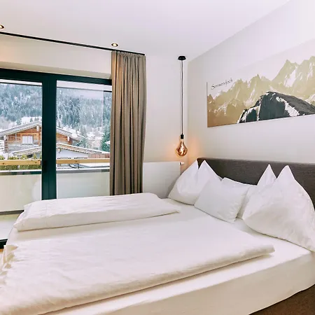 Home Suite Home Hotel 4*