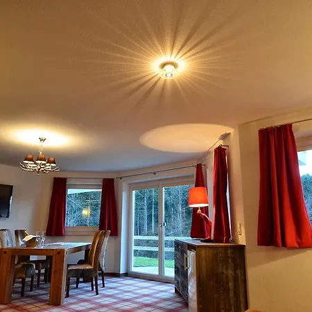 فندق مبيت وإفطار Home Suite Home 4*