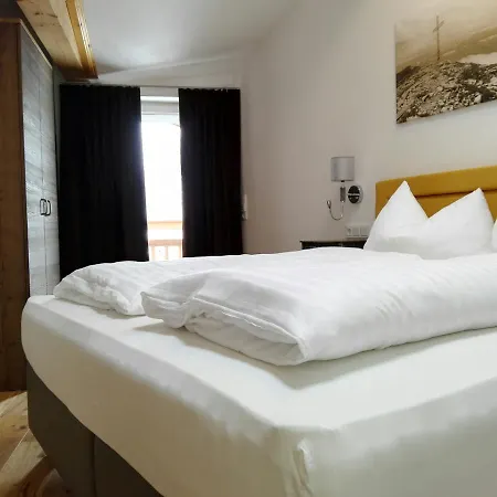 Bed & Breakfast Home Suite Home