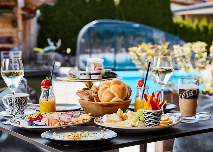 Frühstückspension Home Suite Home 4*