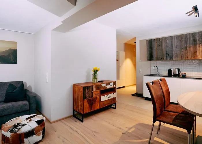 Home Suite Home فيبربرن